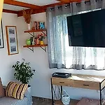 Balan S Vanjskim Bazenom Appartement Trogir