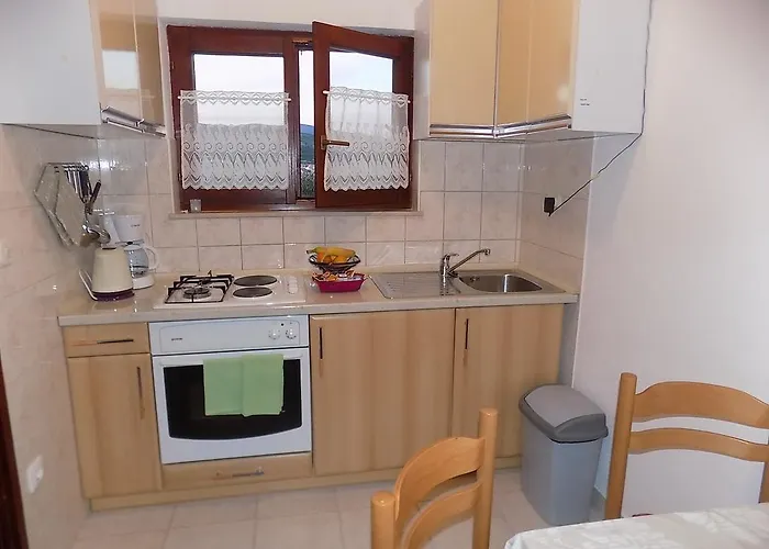 Apartman Balan S Vanjskim Bazenom