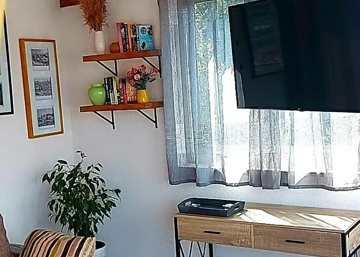 Balan S Vanjskim Bazenom Apartman Trogir