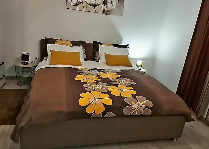 Apartman Balan S Vanjskim Bazenom *