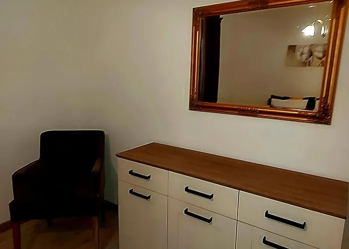 Apartman Balan S Vanjskim Bazenom