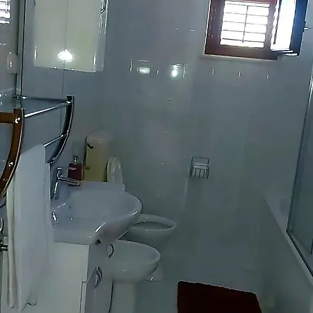 Apartmani Balan S Vanjskim Bazenom * Trogir