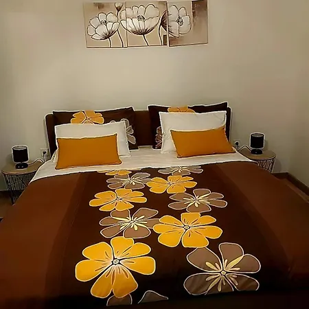 Apartmani Balan S Vanjskim Bazenom Trogir