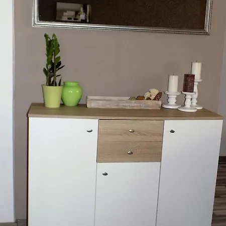 Apartmani Balan S Vanjskim Bazenom Trogir