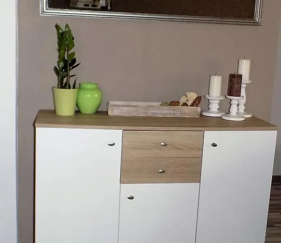 Balan S Vanjskim Bazenom Trogir