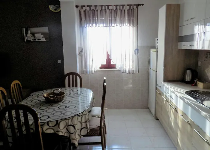 Balan S Vanjskim Bazenom *